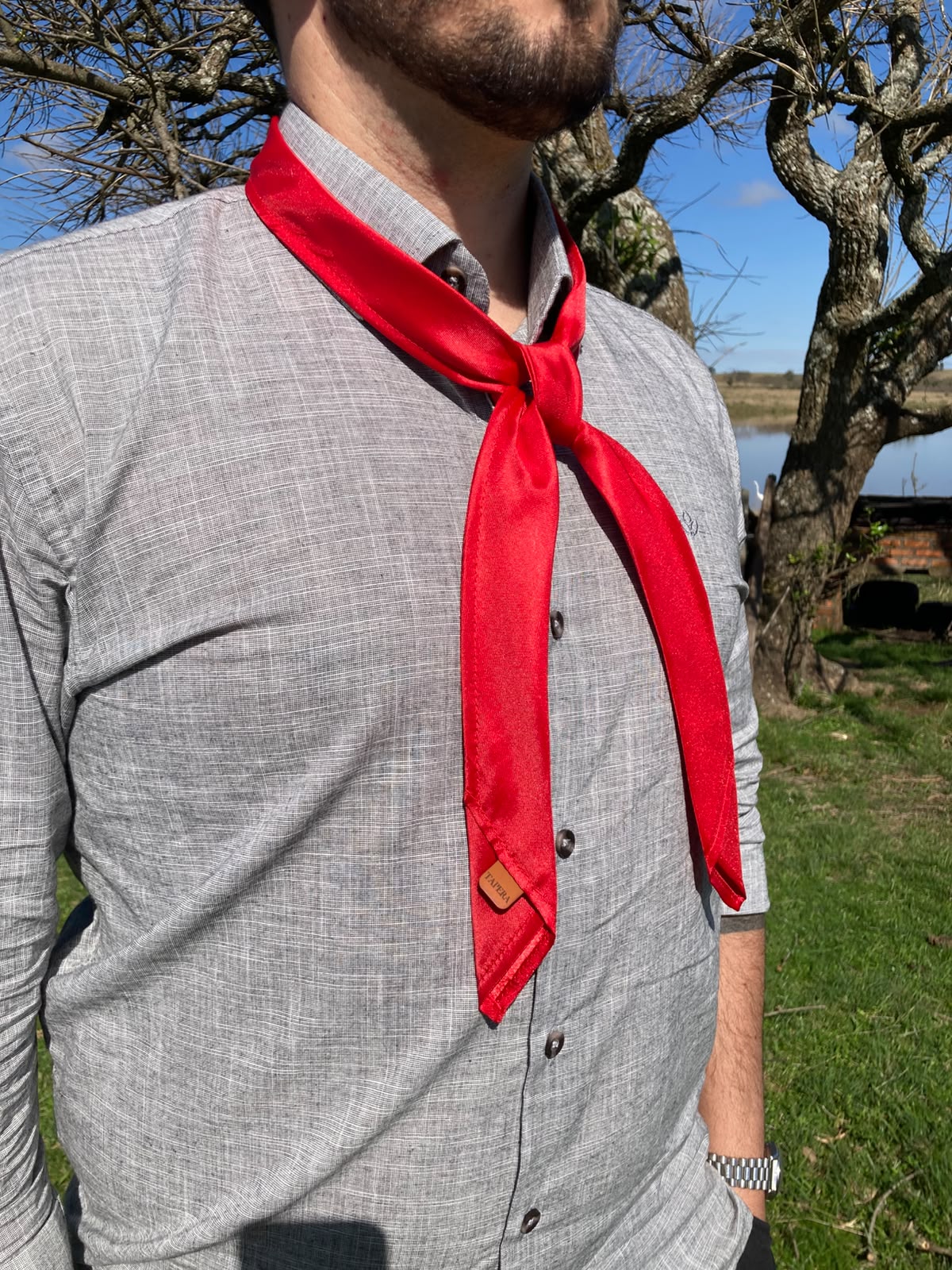 Lenço Vermelho Maragato LP01 — lenço gaúcho Tapera